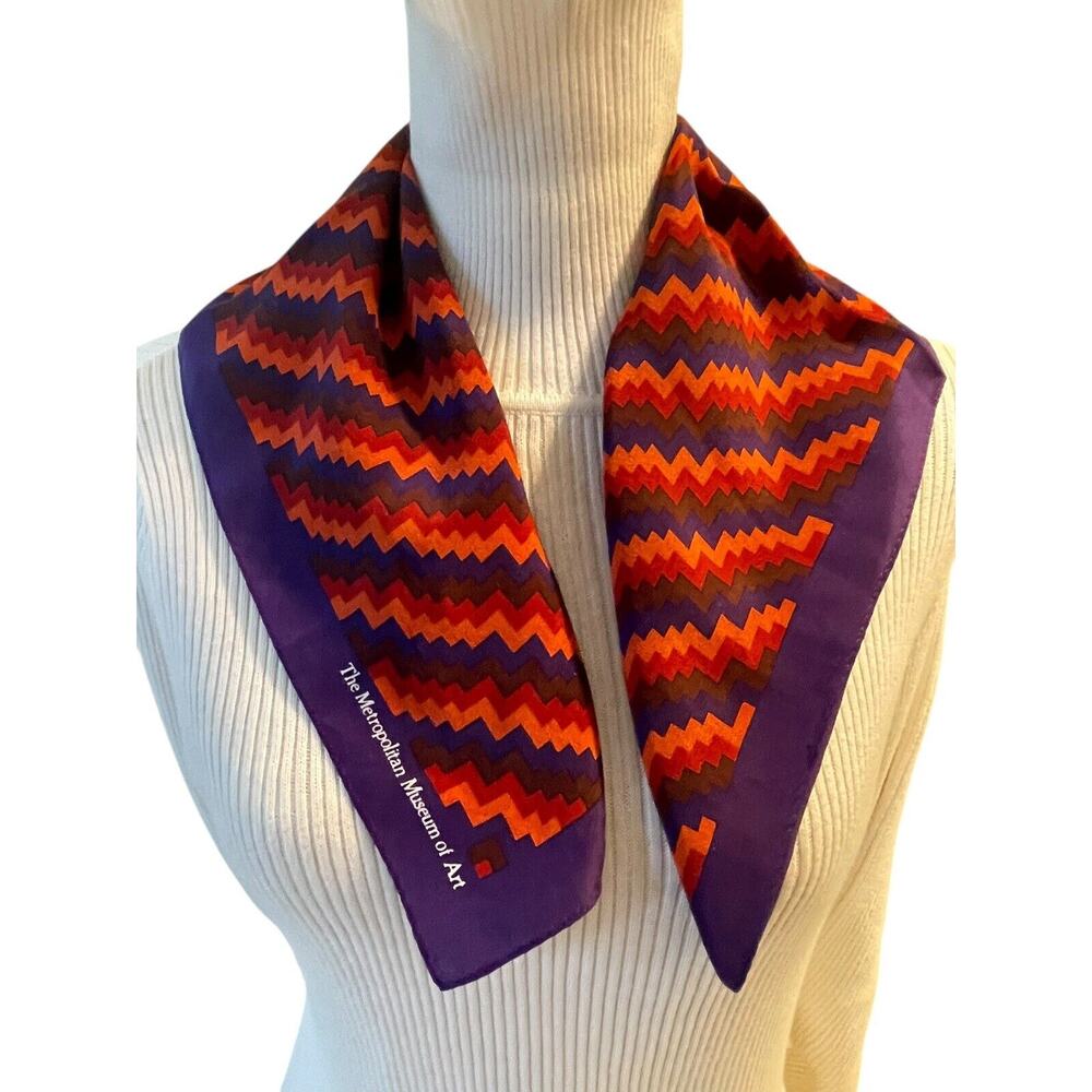 Metropolitan‎ Museum Of Art Silk Scarf Luxury Designer Art To Wear Retro MCM